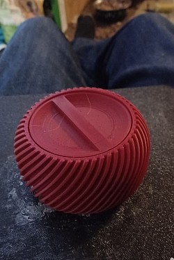 Red Twist Top Lid Pot